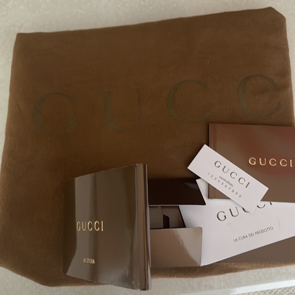 Gucci bag - Picture 13 of 16